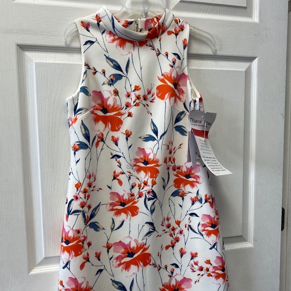 Ivana Trump Floral Dress - Picture 1 of 4